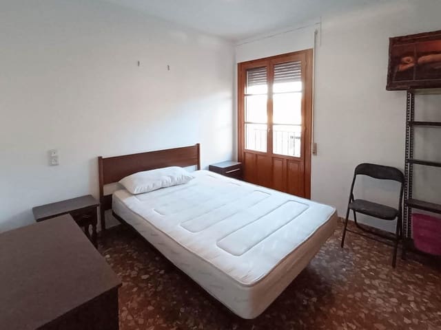 2 slaapkamer Flat te koop in Montefrío - € 45.000 (Ref: 8907471)