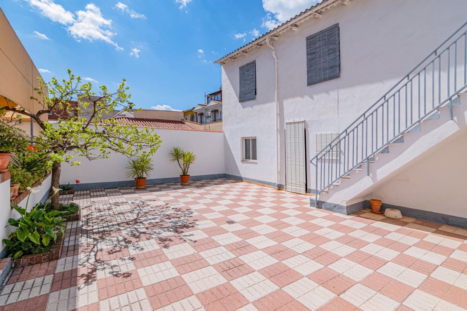 4 soveværelse Villa til salg i Albolote - € 290.500 (Ref: 8911104)