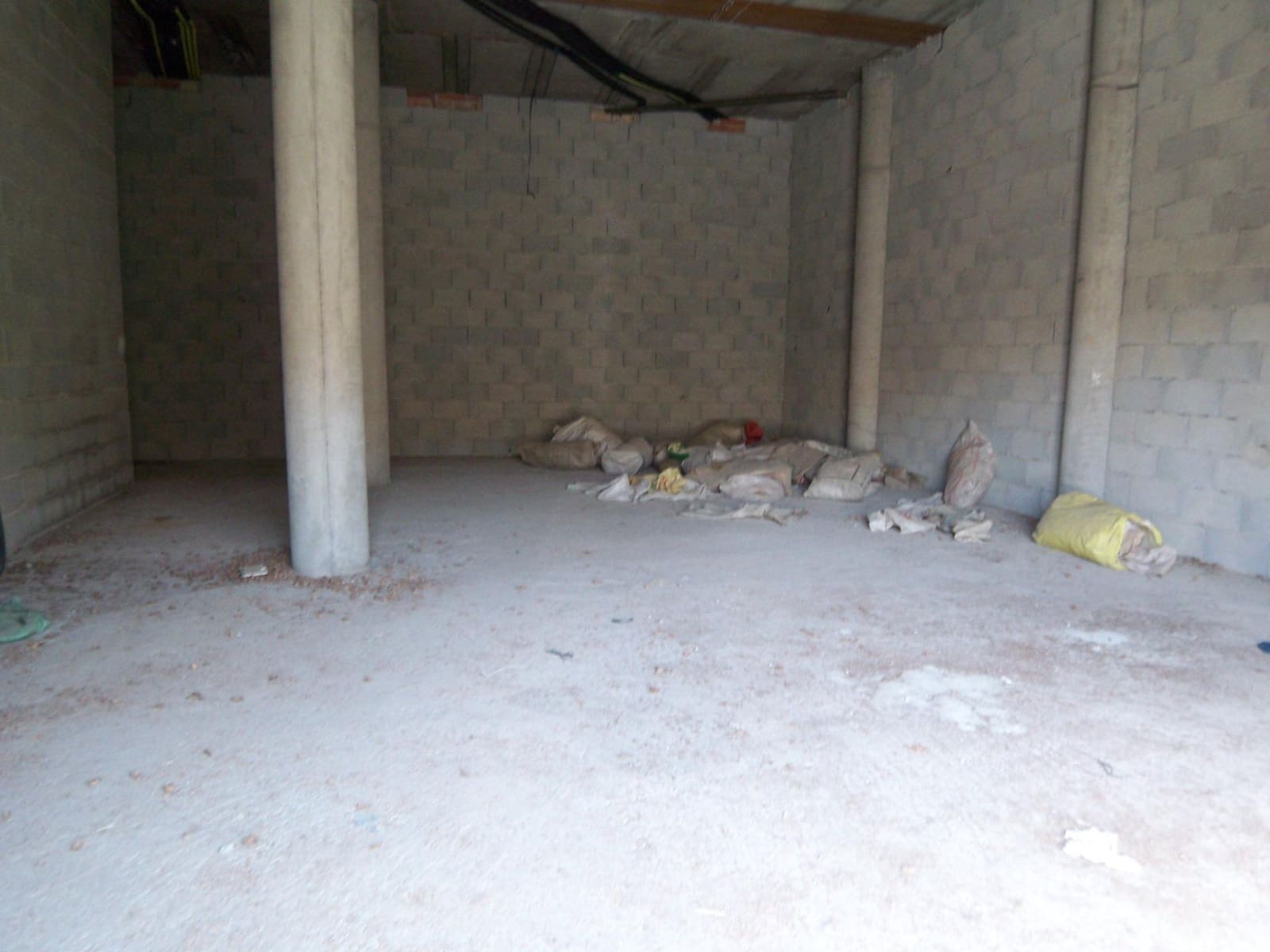 Erhverv til salg i Padul - € 59.000 (Ref: 8917915)