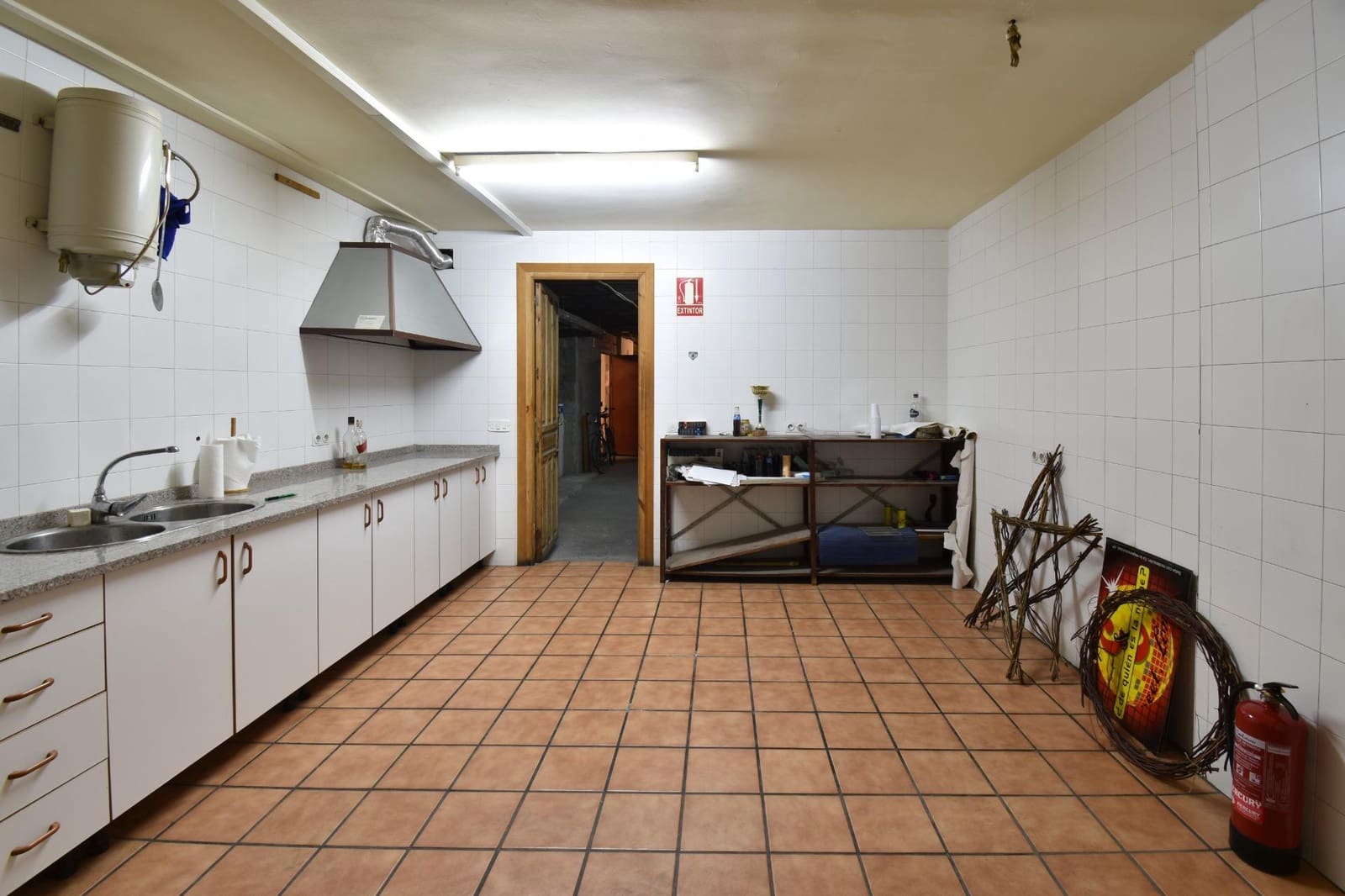 Erhverv til salg i Durcal - € 249.000 (Ref: 8917923)