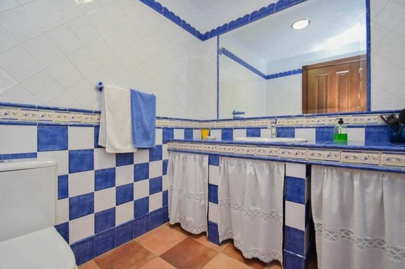 3 slaapkamer Huis te koop in Jerez del Marquesado met garage - € 250.000 (Ref: 8917928)