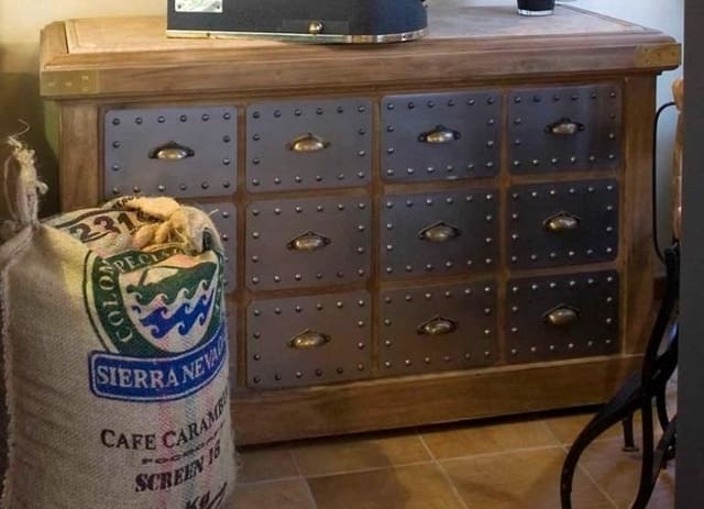 Erhverv til salg i Lanjarón - € 350.000 (Ref: 8921660)