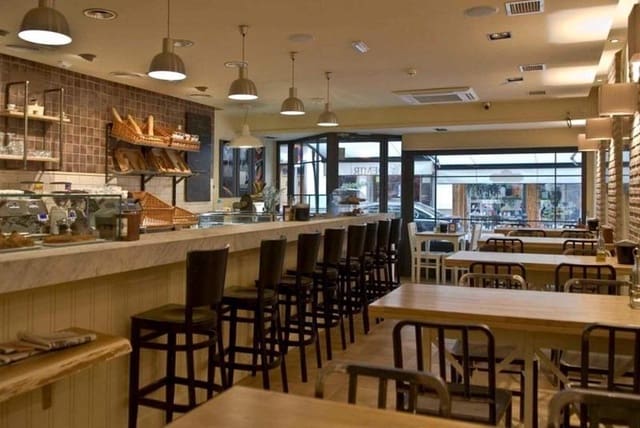 Erhverv til salg i Lanjarón - € 350.000 (Ref: 8921660)