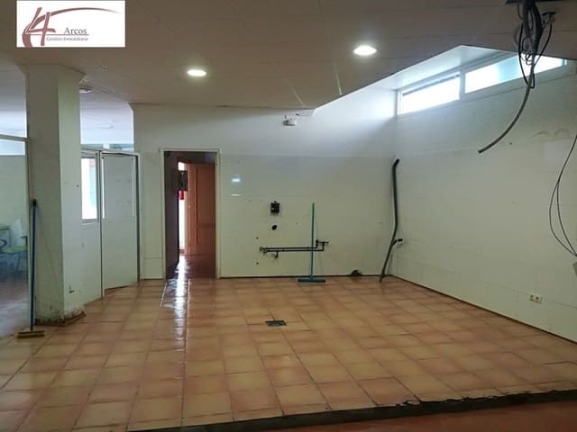 Kommersiell til salgs i Monachil - € 77 000 (Ref: 8923787)