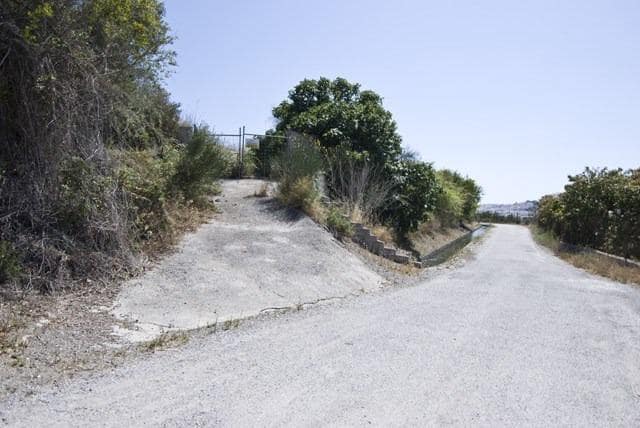 Finka/Dom wiejski na sprzedaż w Motril - 100 000 € (Ref: 8923788)