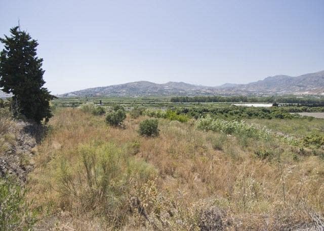 Finka/Dom wiejski na sprzedaż w Motril - 100 000 € (Ref: 8923788)