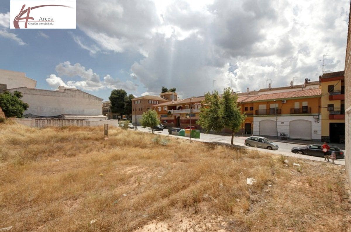 Building Plot for sale in Iznalloz - € 189,000 (Ref: 8923789)