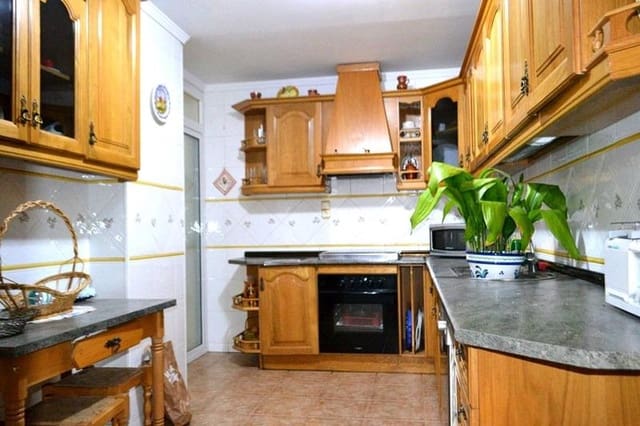 3 chambre Appartement à vendre à Montefrío - 129 500 € (Ref: 8923793)