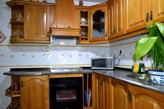 3 chambre Appartement à vendre à Montefrío - 129 500 € (Ref: 8923793)