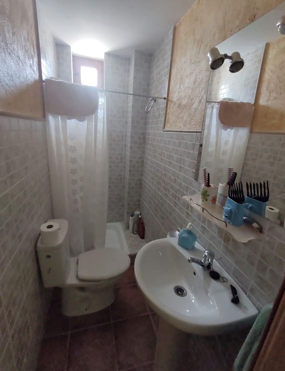 5 soveværelse Rækkehus til salg i Jayena - € 99.900 (Ref: 8932392)