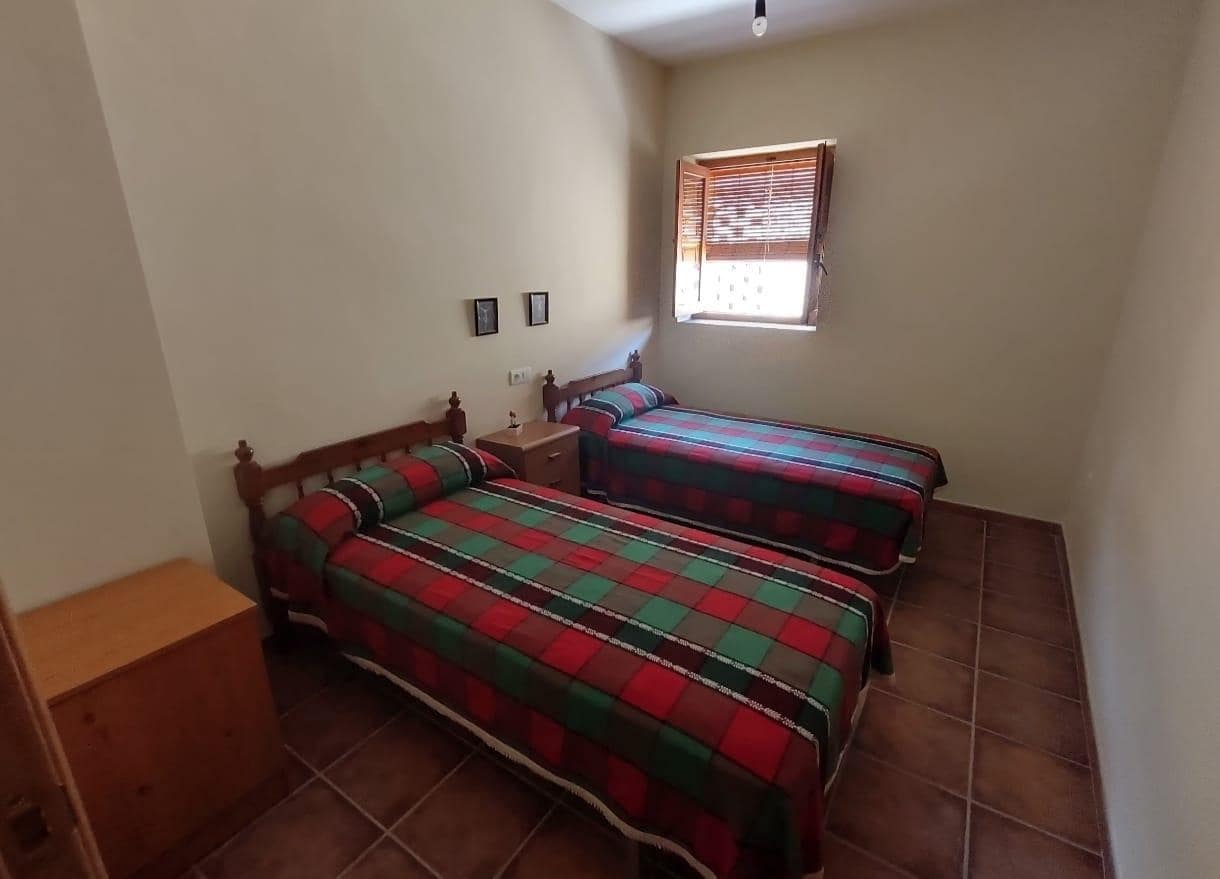 5 soveværelse Rækkehus til salg i Jayena - € 99.900 (Ref: 8932392)