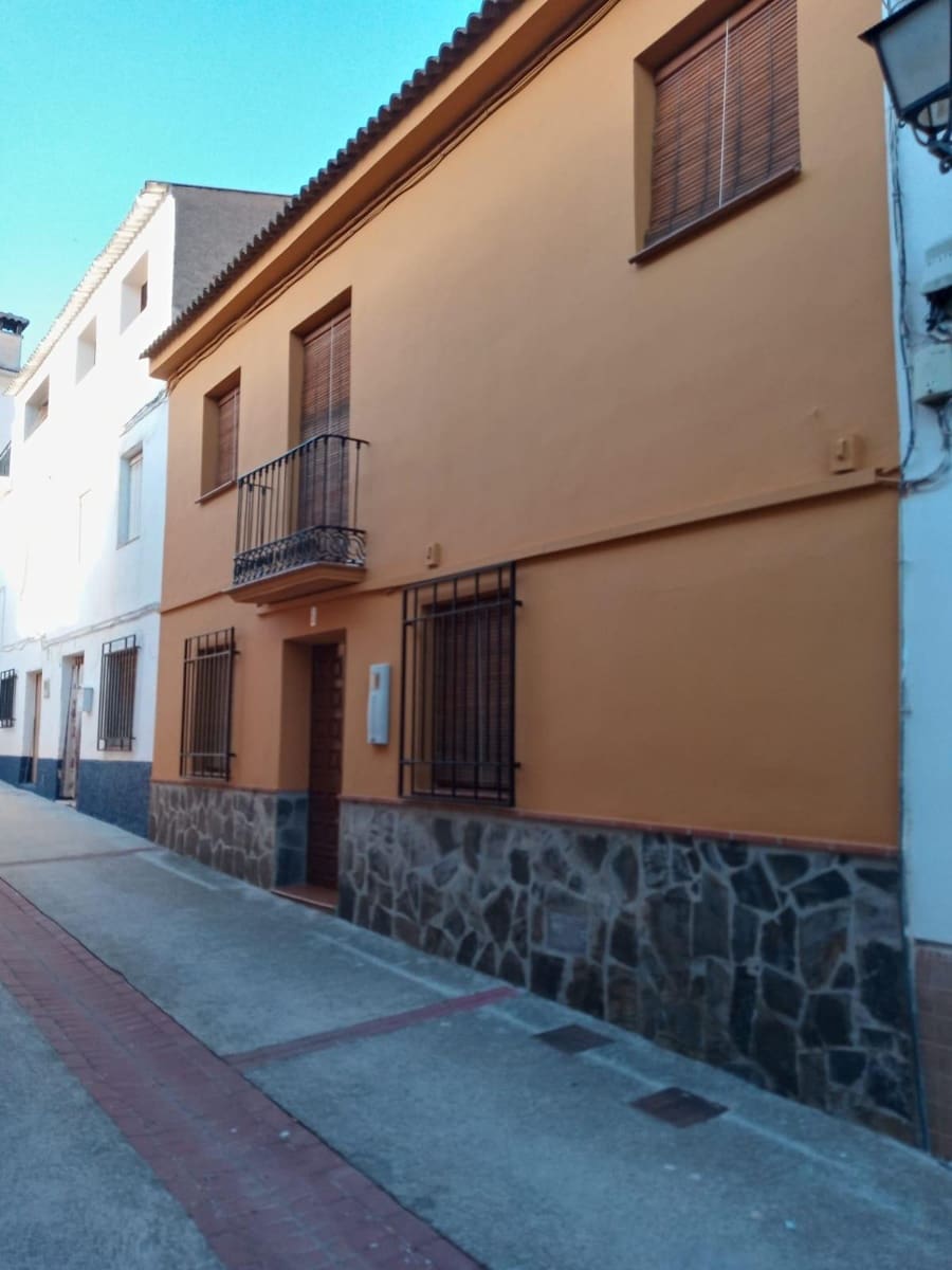 5 soveværelse Rækkehus til salg i Jayena - € 99.900 (Ref: 8932392)