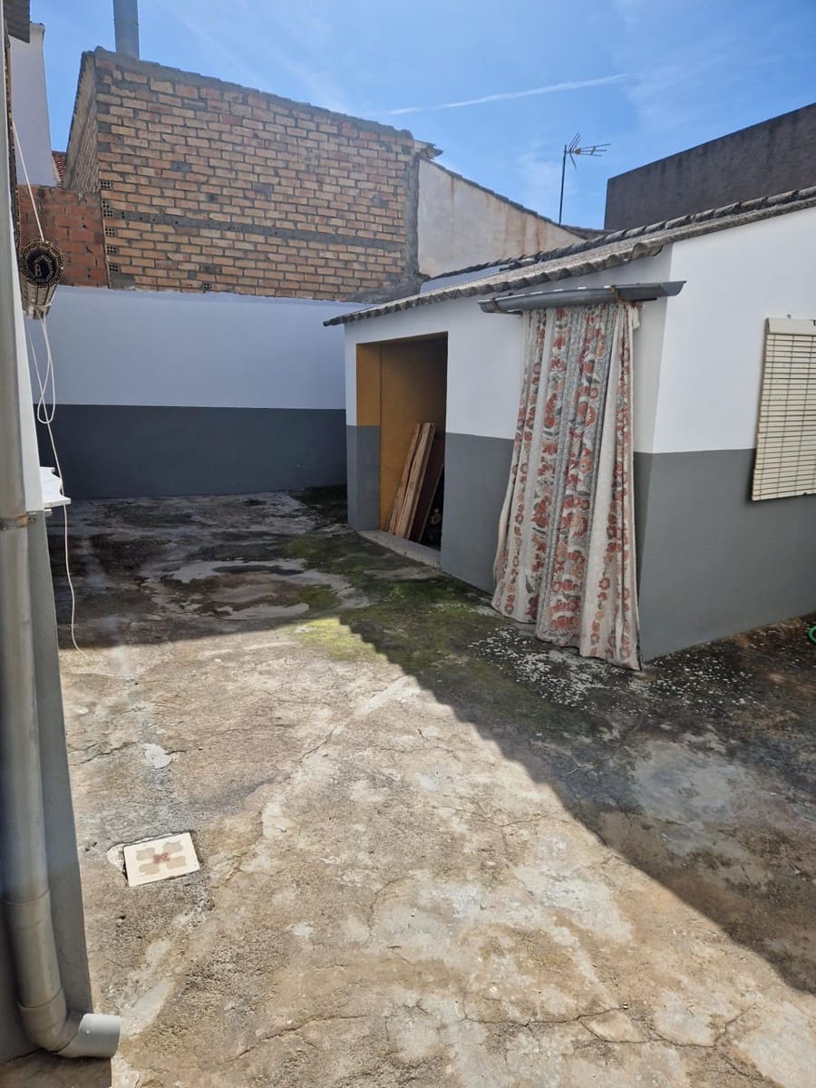 5 soveværelse Rækkehus til salg i Jayena - € 99.900 (Ref: 8932392)