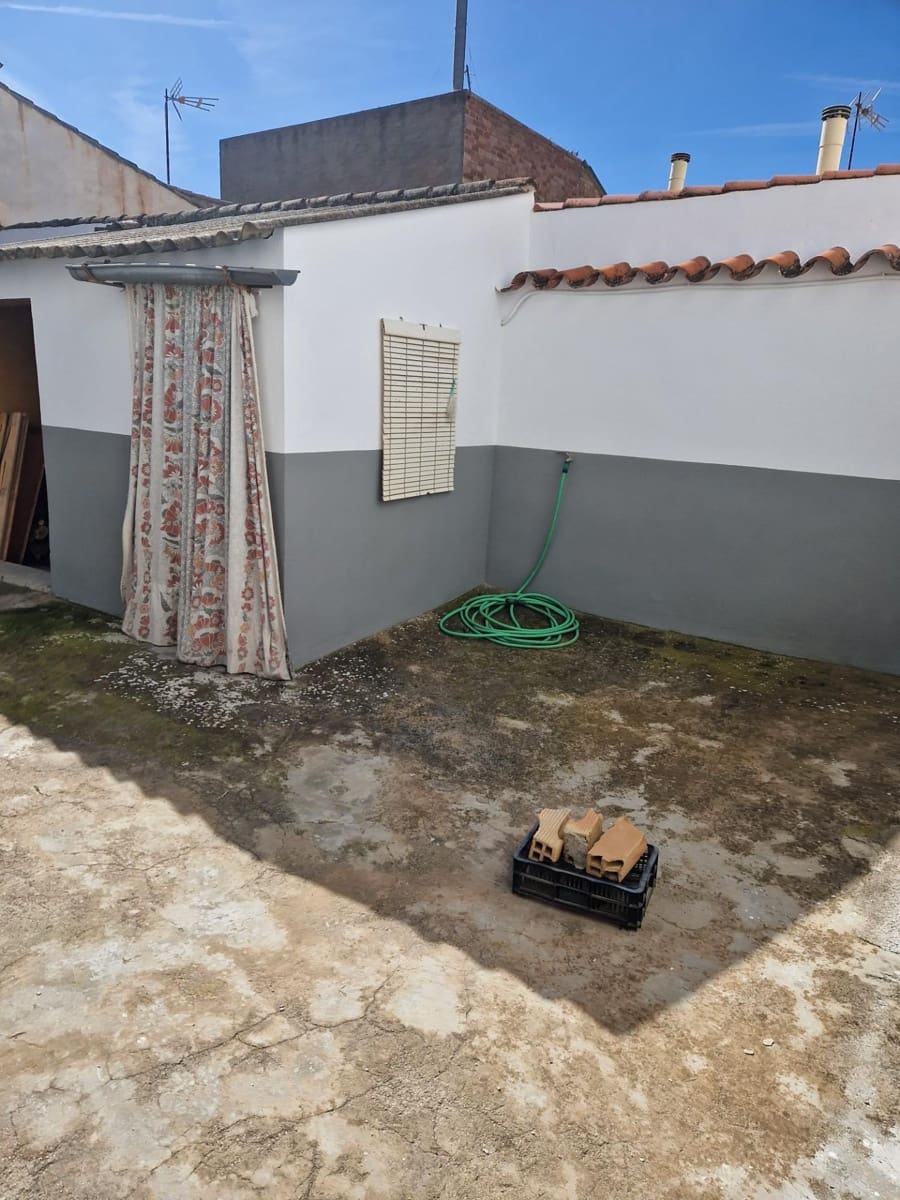 5 soveværelse Rækkehus til salg i Jayena - € 99.900 (Ref: 8932392)