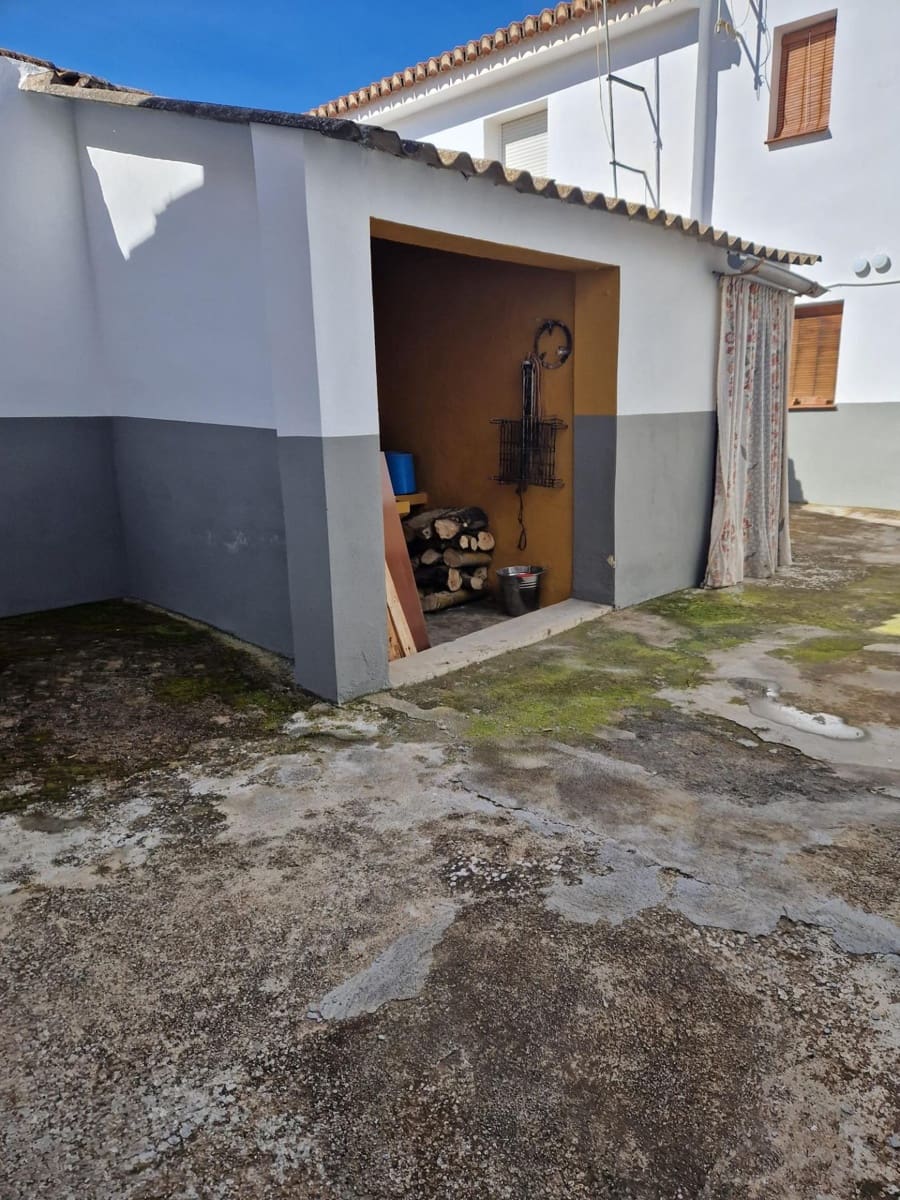 5 soveværelse Rækkehus til salg i Jayena - € 99.900 (Ref: 8932392)