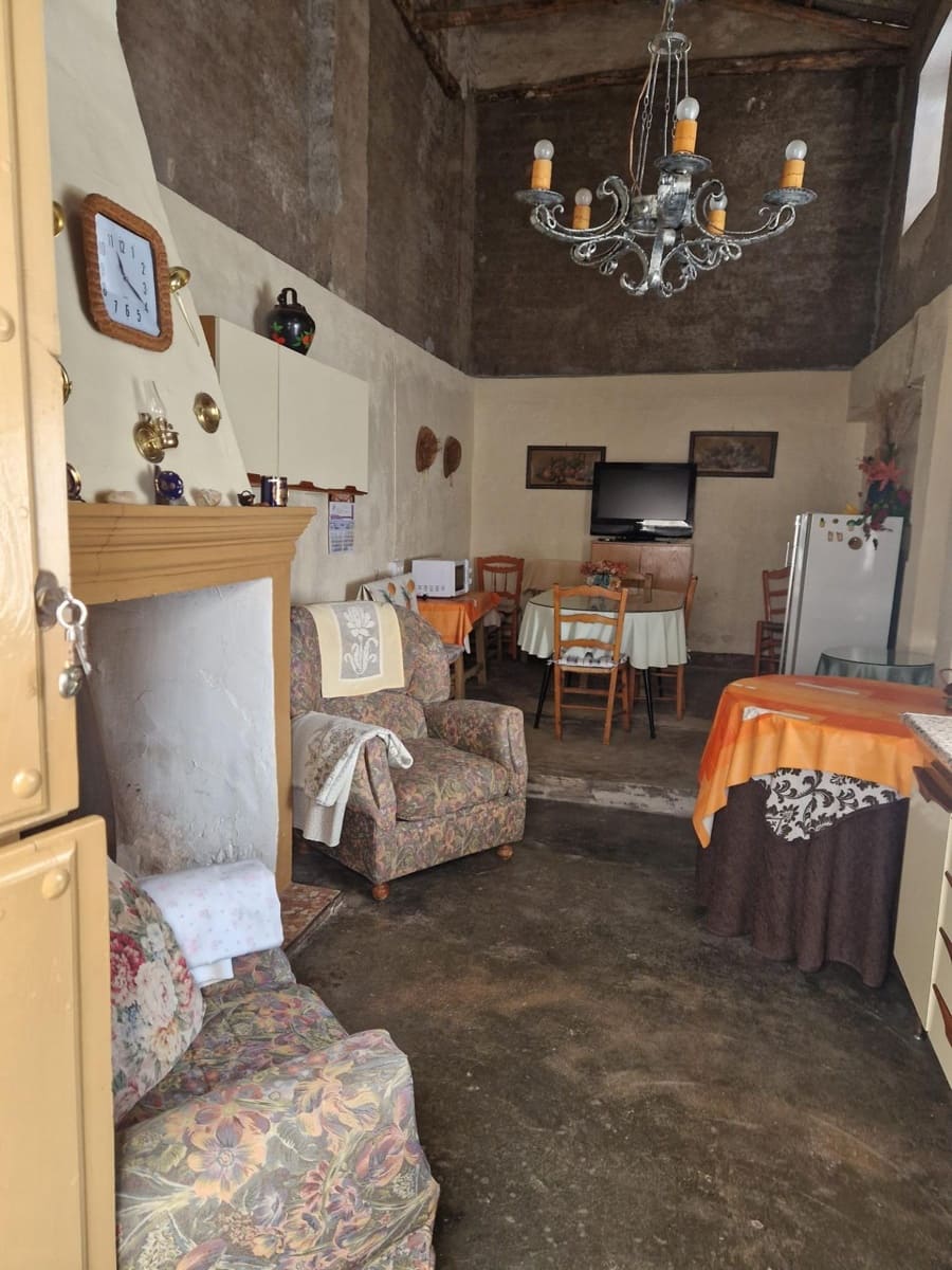 5 soveværelse Rækkehus til salg i Jayena - € 99.900 (Ref: 8932392)