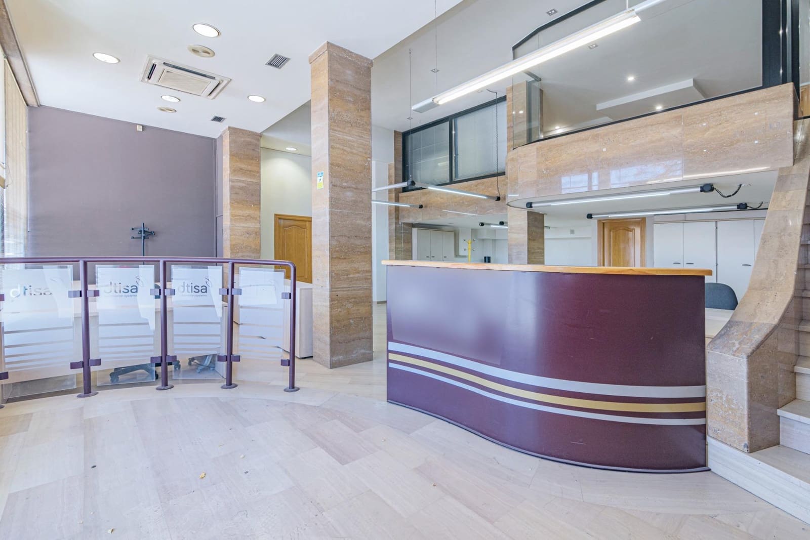 Erhverv til salg i Granada by - € 349.900 (Ref: 8943960)