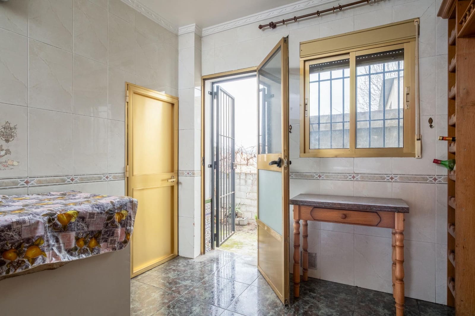 4 soveværelse Byhus til salg i Puerto Lope med garage - € 95.000 (Ref: 8949478)