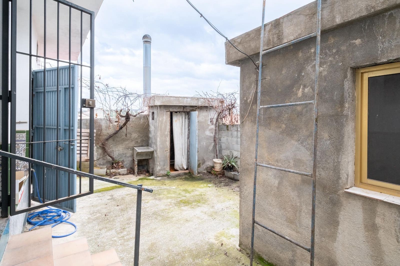 4 soveværelse Byhus til salg i Puerto Lope med garage - € 95.000 (Ref: 8949478)