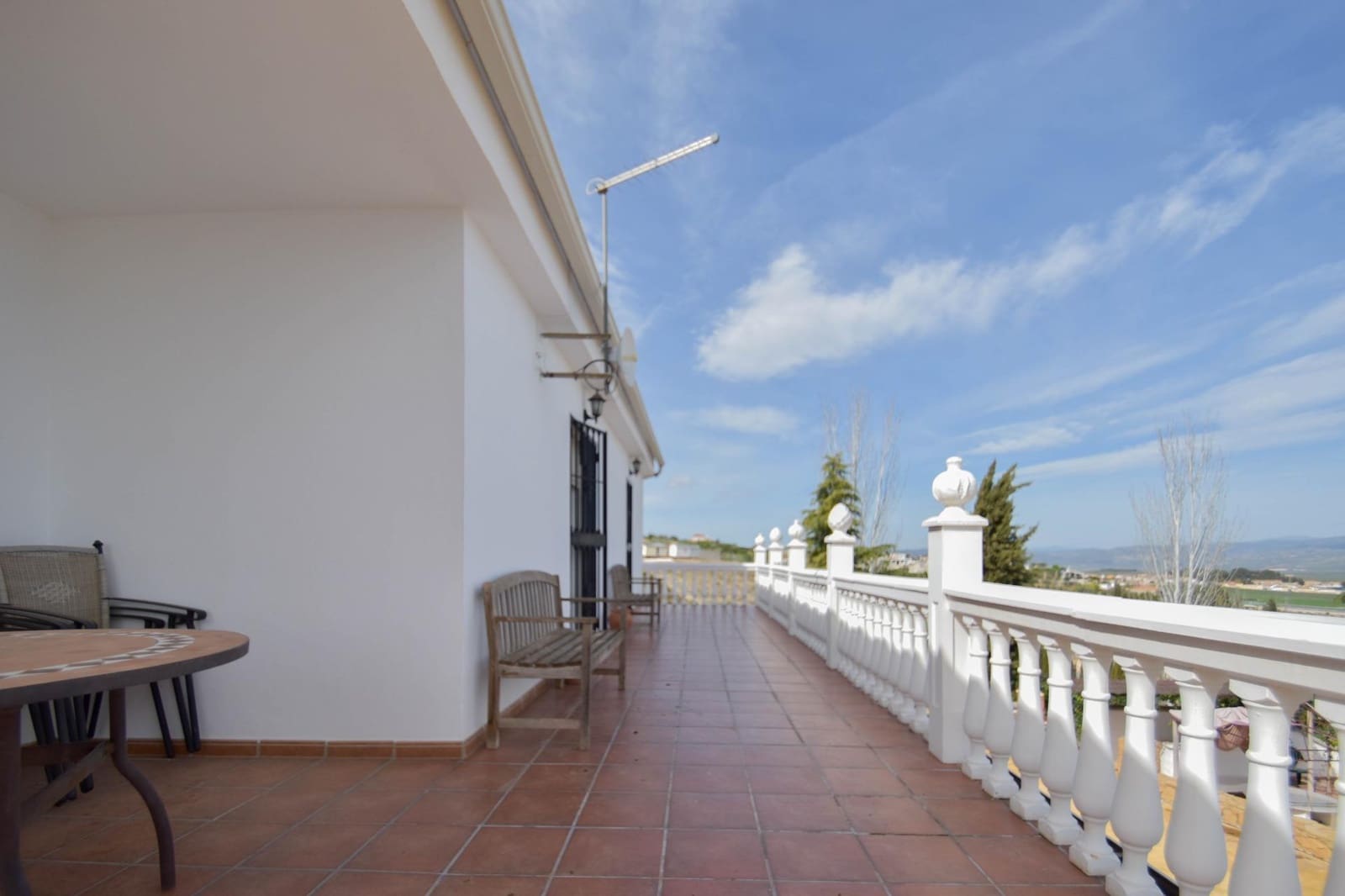 5 soveværelse Villa til salg i Moraleda de Zafayona med swimmingpool garage - € 320.000 (Ref: 8950580)