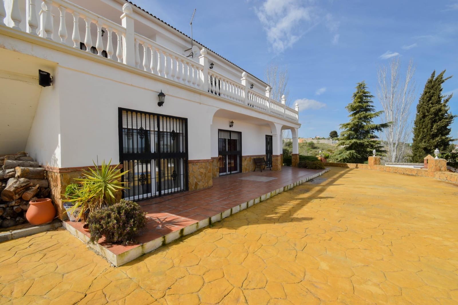 5 soveværelse Villa til salg i Moraleda de Zafayona med swimmingpool garage - € 320.000 (Ref: 8950580)