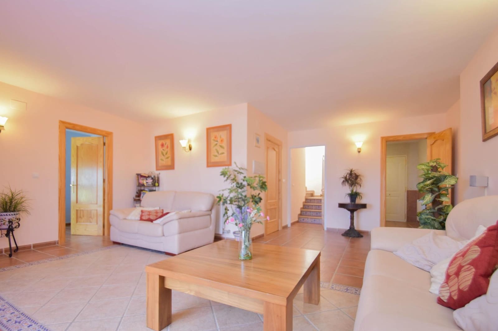 5 soveværelse Villa til salg i Moraleda de Zafayona med swimmingpool garage - € 320.000 (Ref: 8950580)