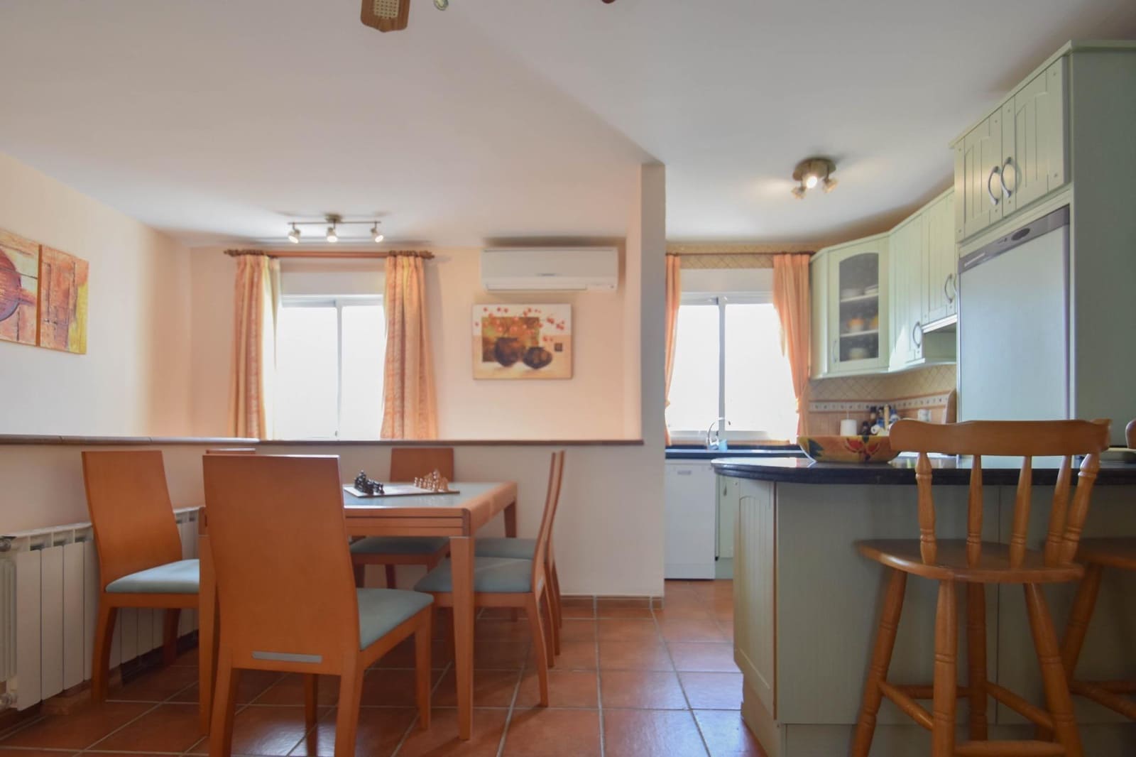 5 soveværelse Villa til salg i Moraleda de Zafayona med swimmingpool garage - € 320.000 (Ref: 8950580)