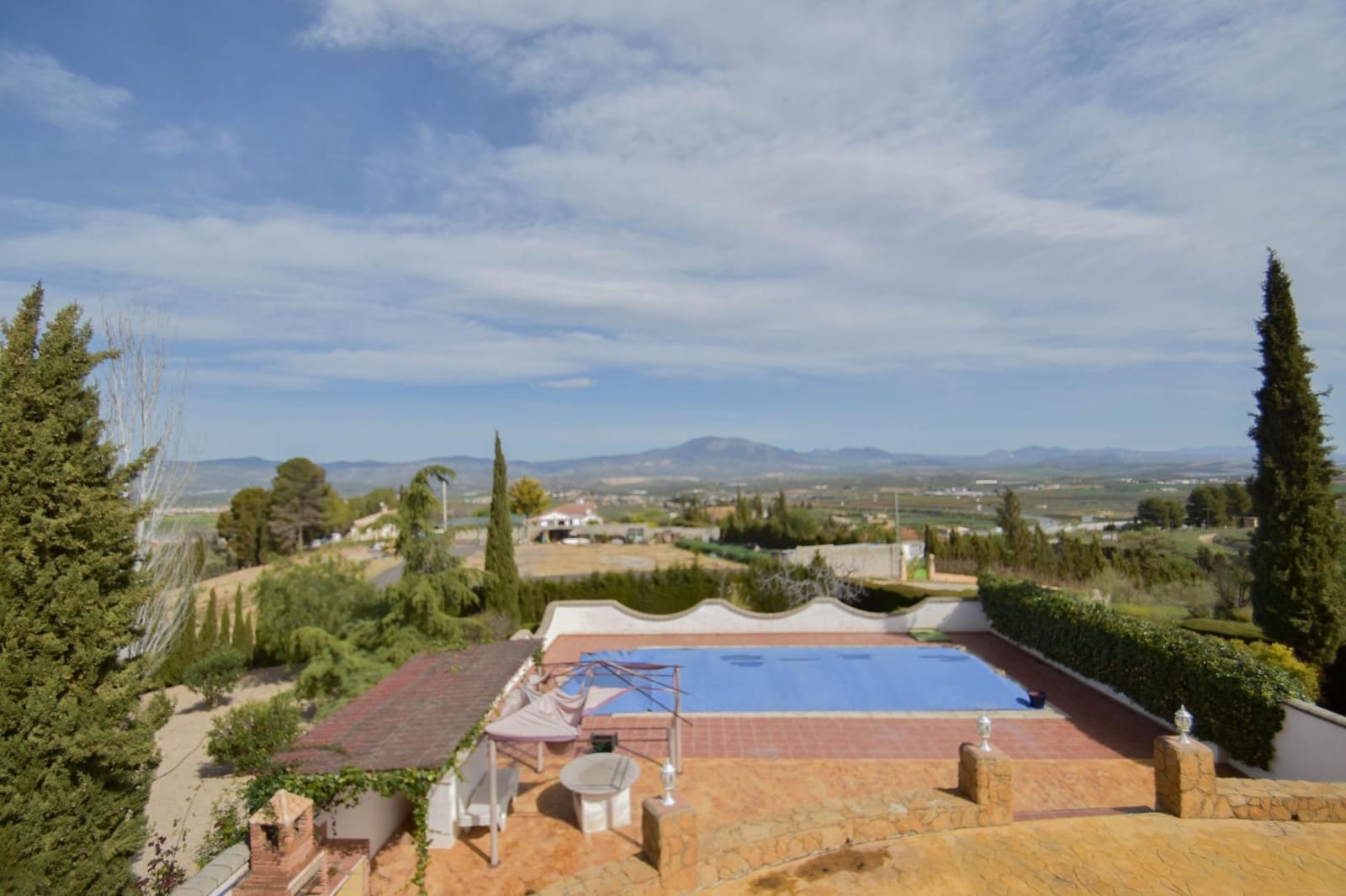 5 soveværelse Villa til salg i Moraleda de Zafayona med swimmingpool garage - € 320.000 (Ref: 8950580)