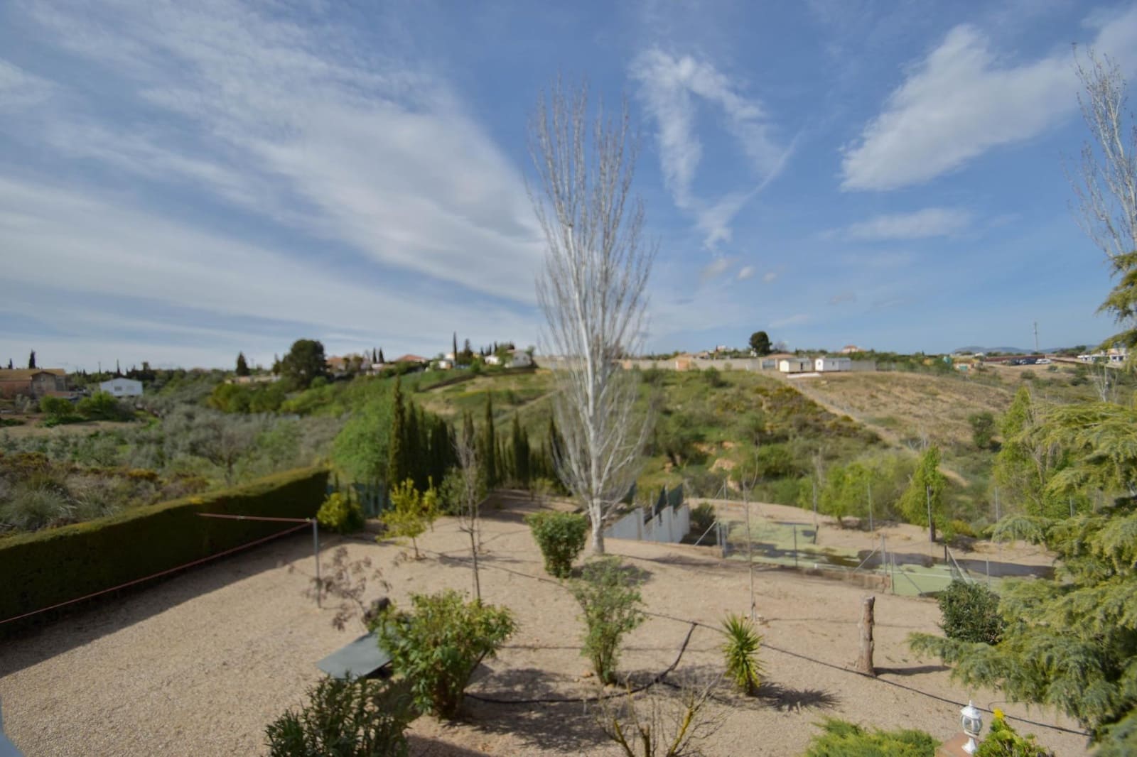 5 soveværelse Villa til salg i Moraleda de Zafayona med swimmingpool garage - € 320.000 (Ref: 8950580)