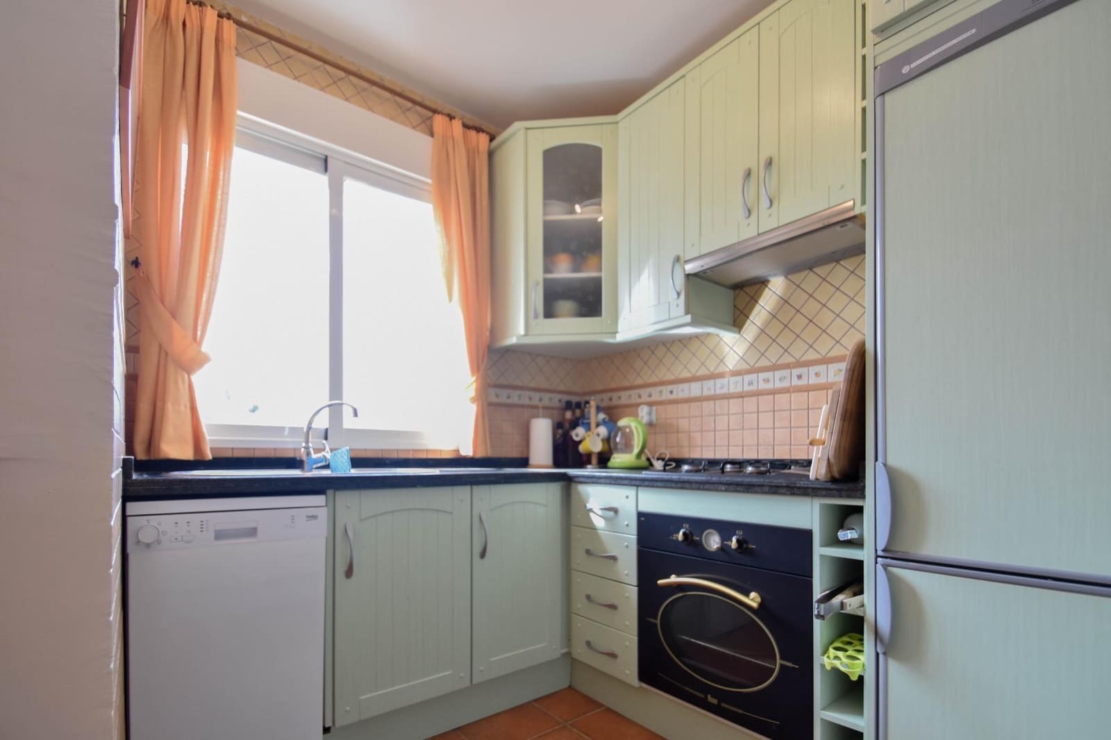 5 soveværelse Villa til salg i Moraleda de Zafayona med swimmingpool garage - € 320.000 (Ref: 8950580)