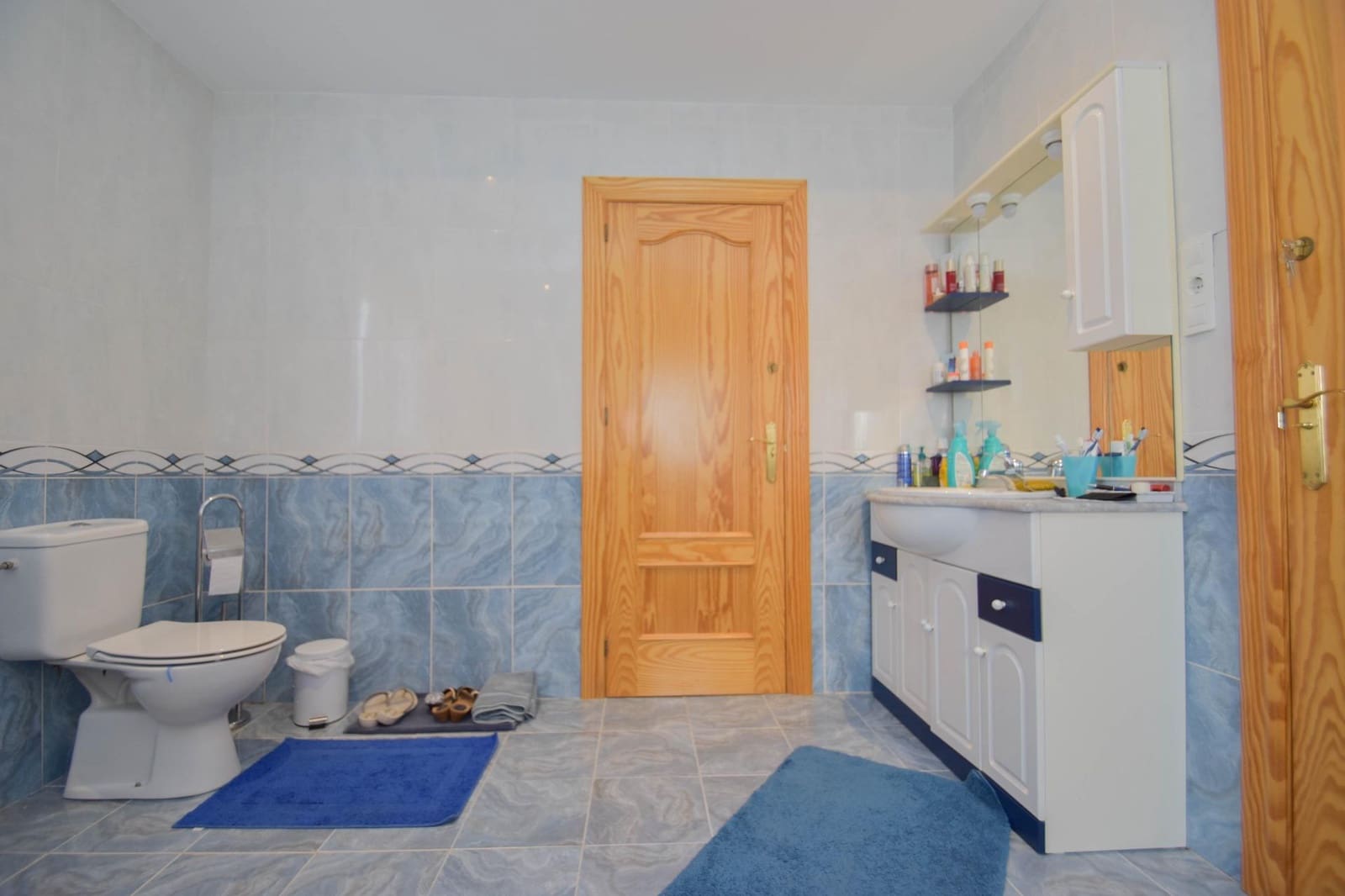 5 soveværelse Villa til salg i Moraleda de Zafayona med swimmingpool garage - € 320.000 (Ref: 8950580)