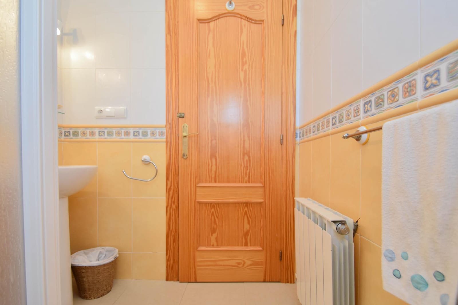 5 soveværelse Villa til salg i Moraleda de Zafayona med swimmingpool garage - € 320.000 (Ref: 8950580)