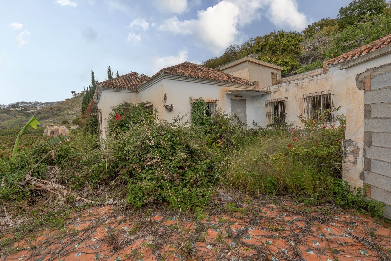 Byggetomt til salgs i Salobrena - € 2 000 000 (Ref: 8979086)