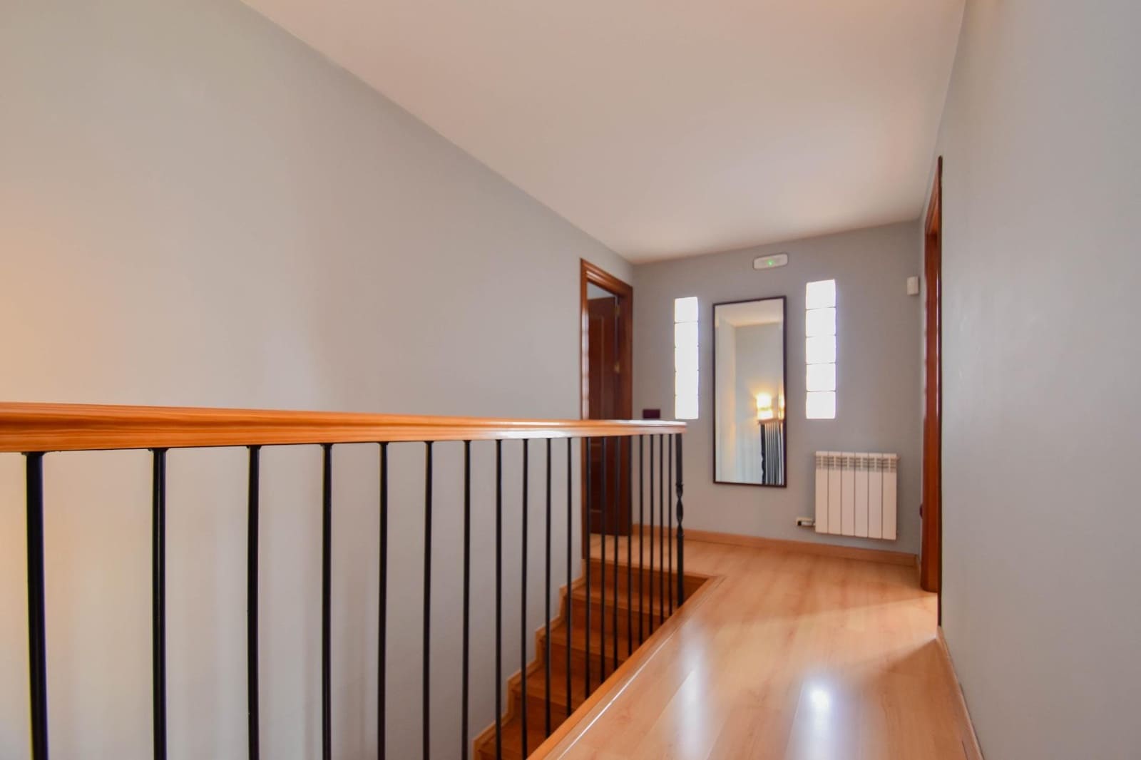 7 soveværelse Villa til salg i Cullar Vega med swimmingpool garage - € 394.000 (Ref: 8994115)