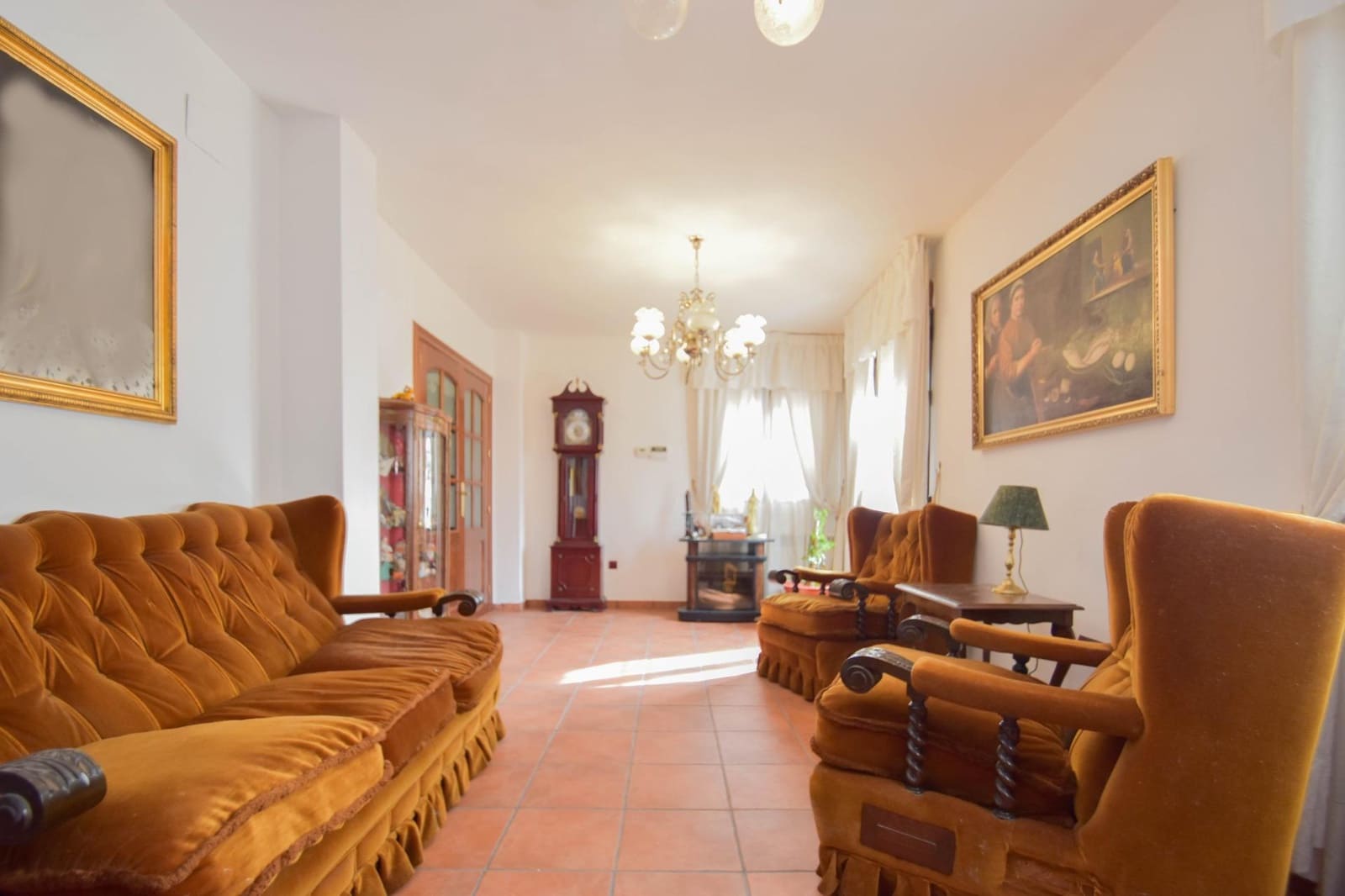 7 soveværelse Villa til salg i Cullar Vega med swimmingpool garage - € 394.000 (Ref: 8994115)