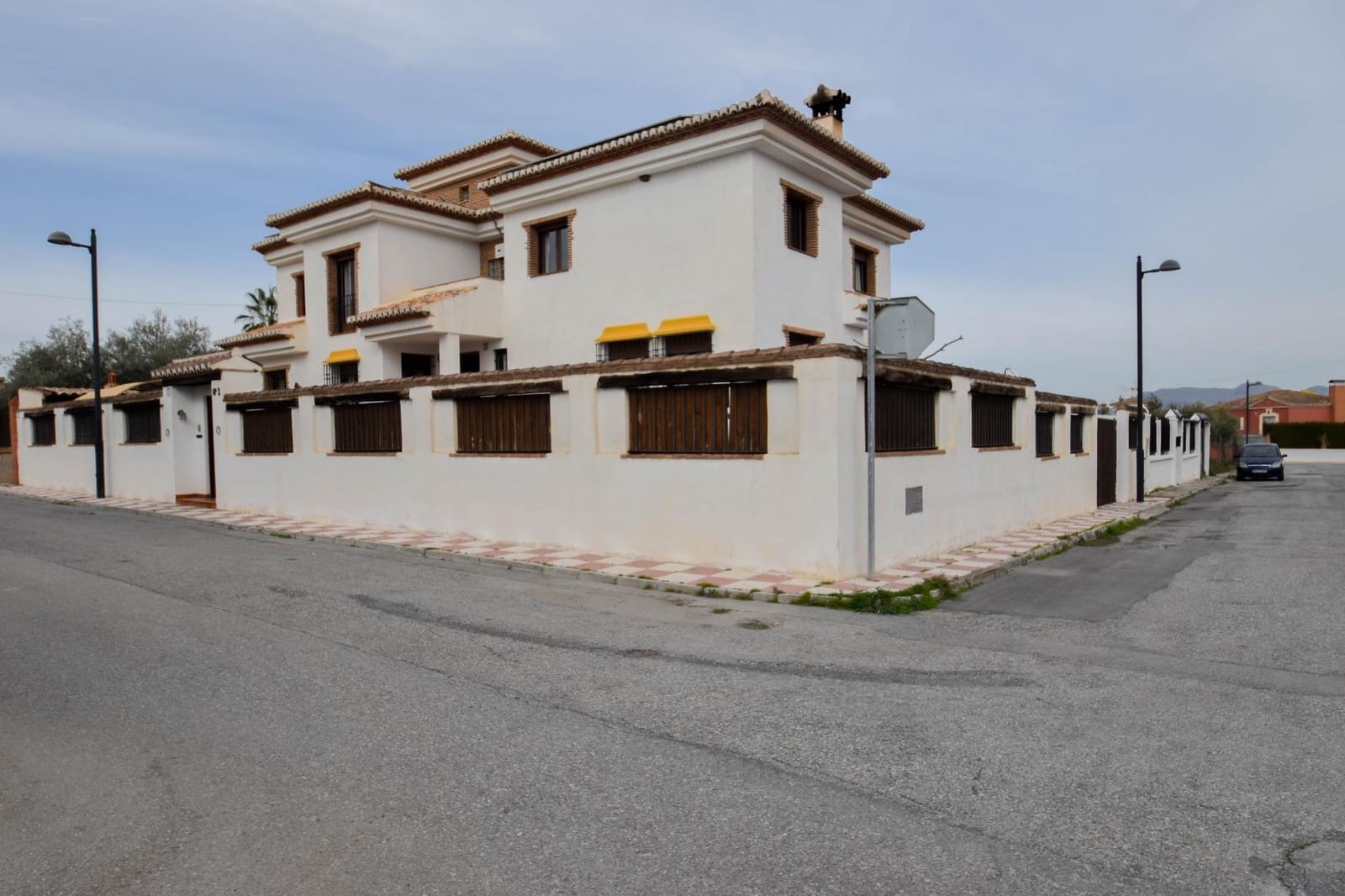 7 soveværelse Villa til salg i Cullar Vega med swimmingpool garage - € 394.000 (Ref: 8994115)