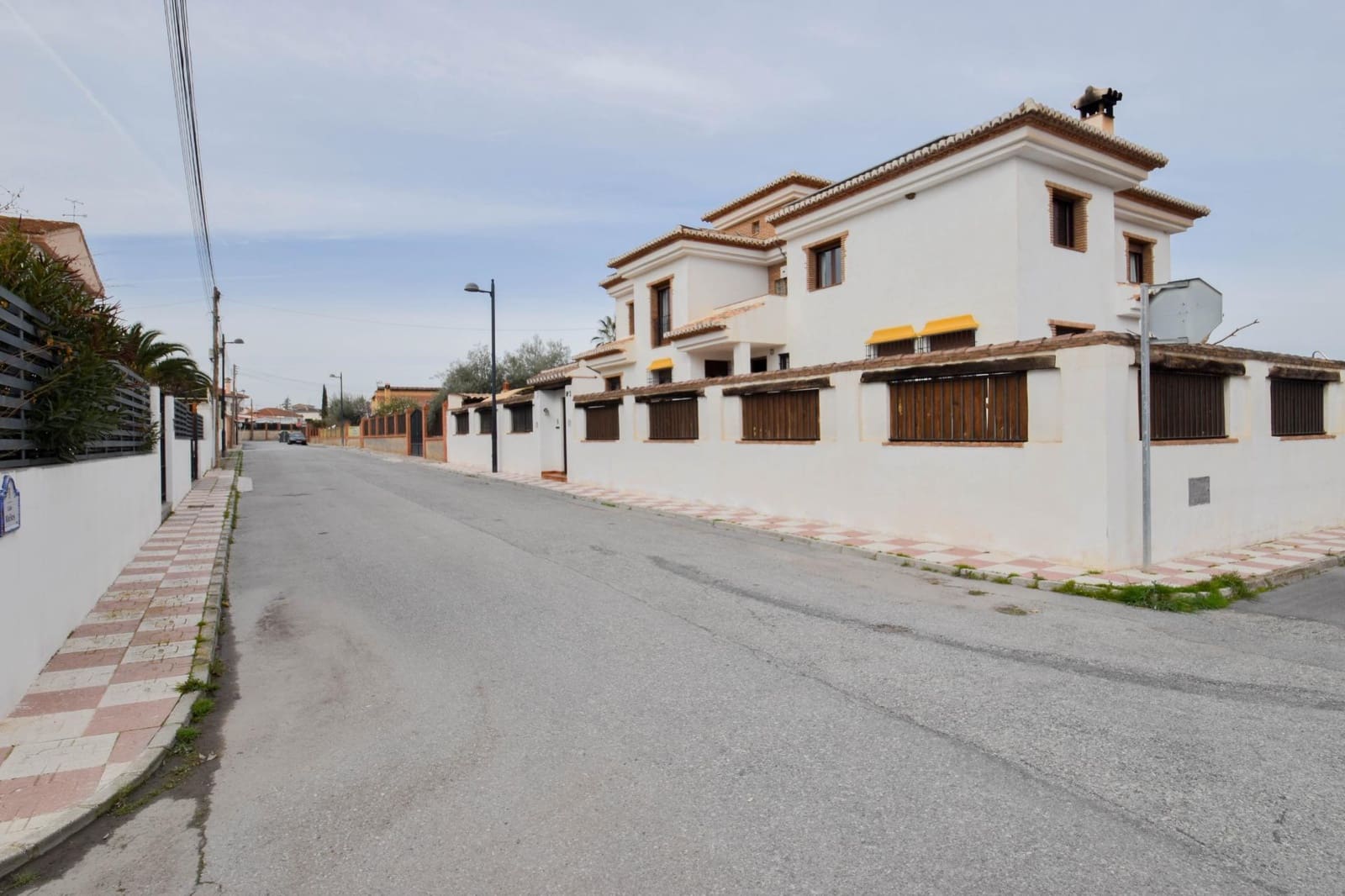 7 soveværelse Villa til salg i Cullar Vega med swimmingpool garage - € 394.000 (Ref: 8994115)