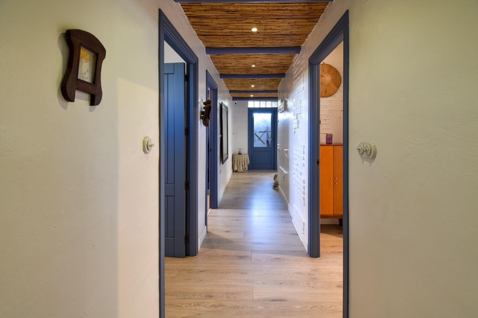 5 soveværelse Finca/Landehus til salg i Niguelas med garage - € 450.000 (Ref: 8994601)