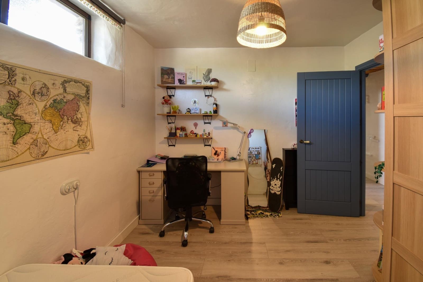 5 soveværelse Finca/Landehus til salg i Niguelas med garage - € 450.000 (Ref: 8994601)