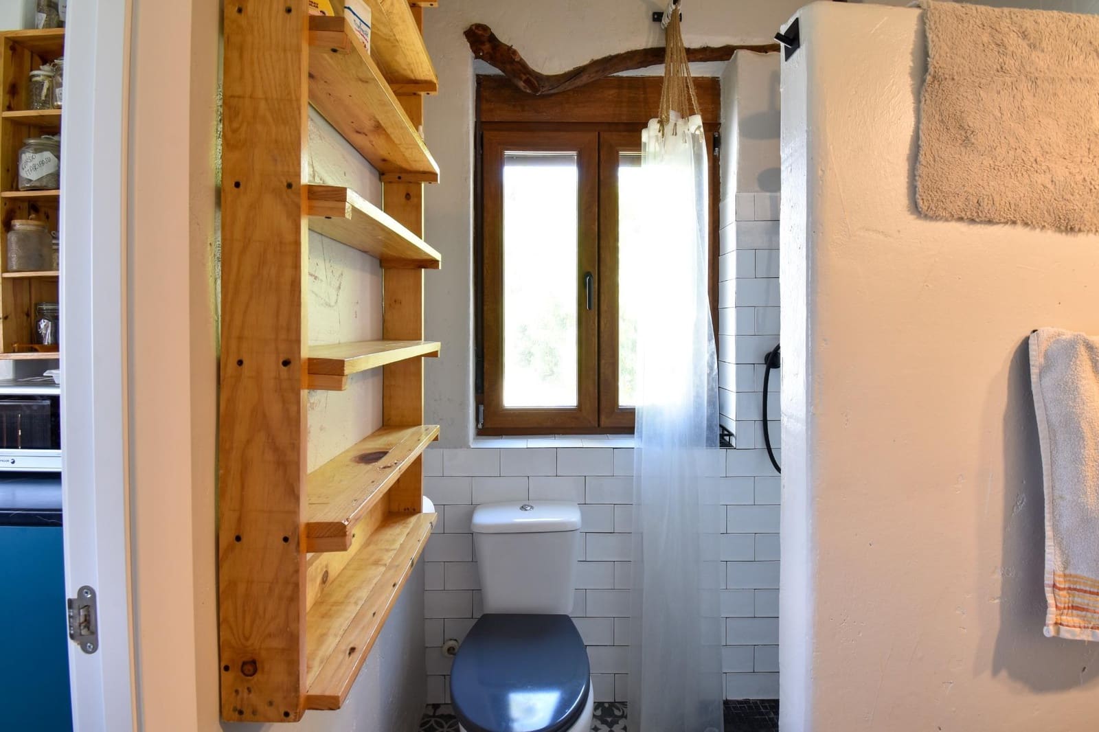 5 soveværelse Finca/Landehus til salg i Niguelas med garage - € 450.000 (Ref: 8994601)