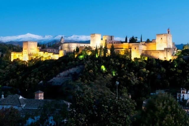 3 soveværelse Byhus til salg i Granada by - € 458.854 (Ref: 8994602)