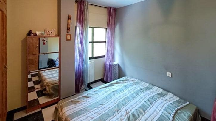 3 soveværelse Semi-Rækkehus til salg i Alfacar med swimmingpool - € 299.000 (Ref: 9003587)