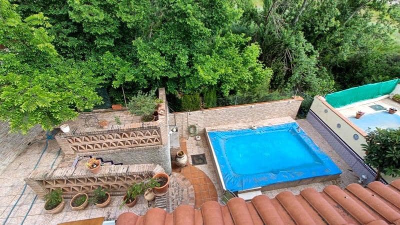 3 soveværelse Semi-Rækkehus til salg i Alfacar med swimmingpool - € 299.000 (Ref: 9003587)