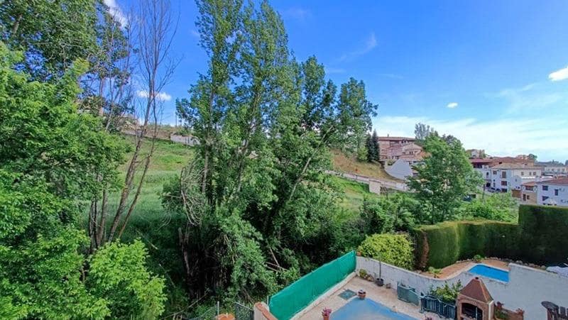 3 soveværelse Semi-Rækkehus til salg i Alfacar med swimmingpool - € 299.000 (Ref: 9003587)