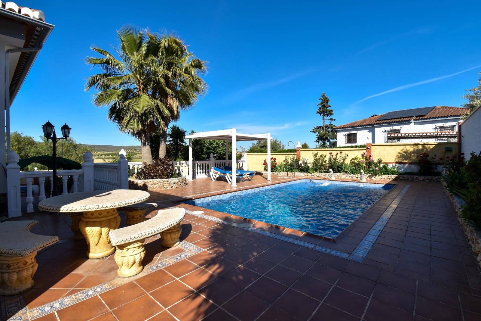 6 soveværelse Villa til salg i Padul med swimmingpool garage - € 515.000 (Ref: 9012534)