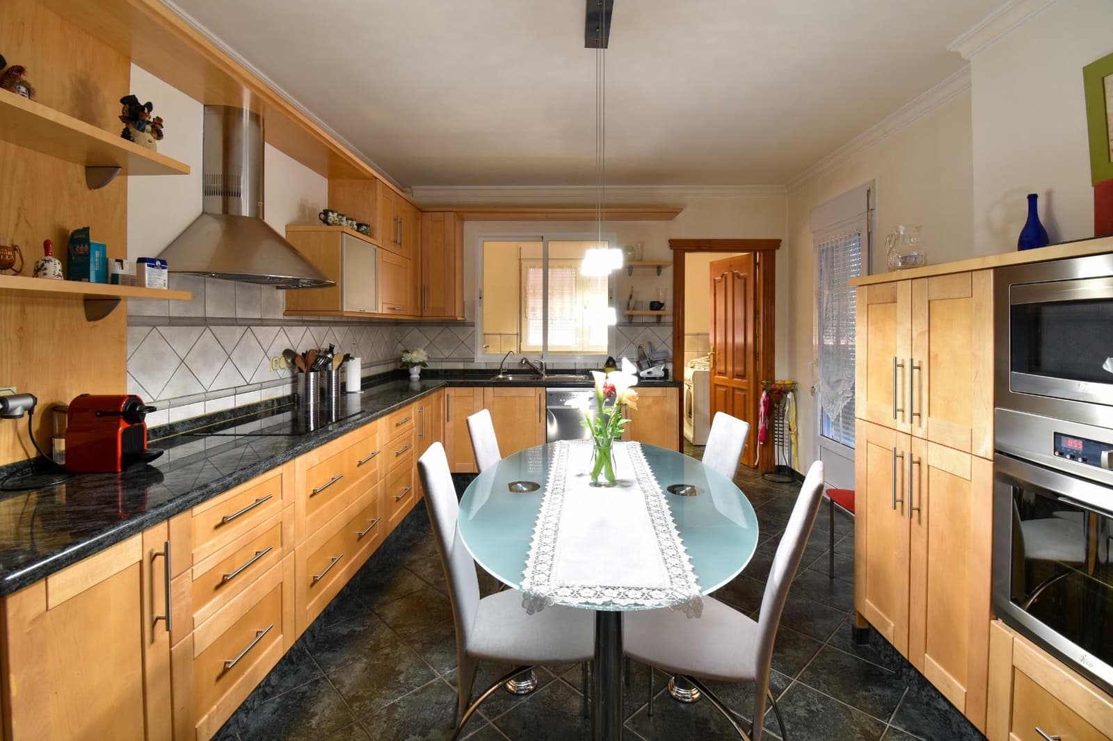 6 soveværelse Villa til salg i Padul med swimmingpool garage - € 515.000 (Ref: 9012534)