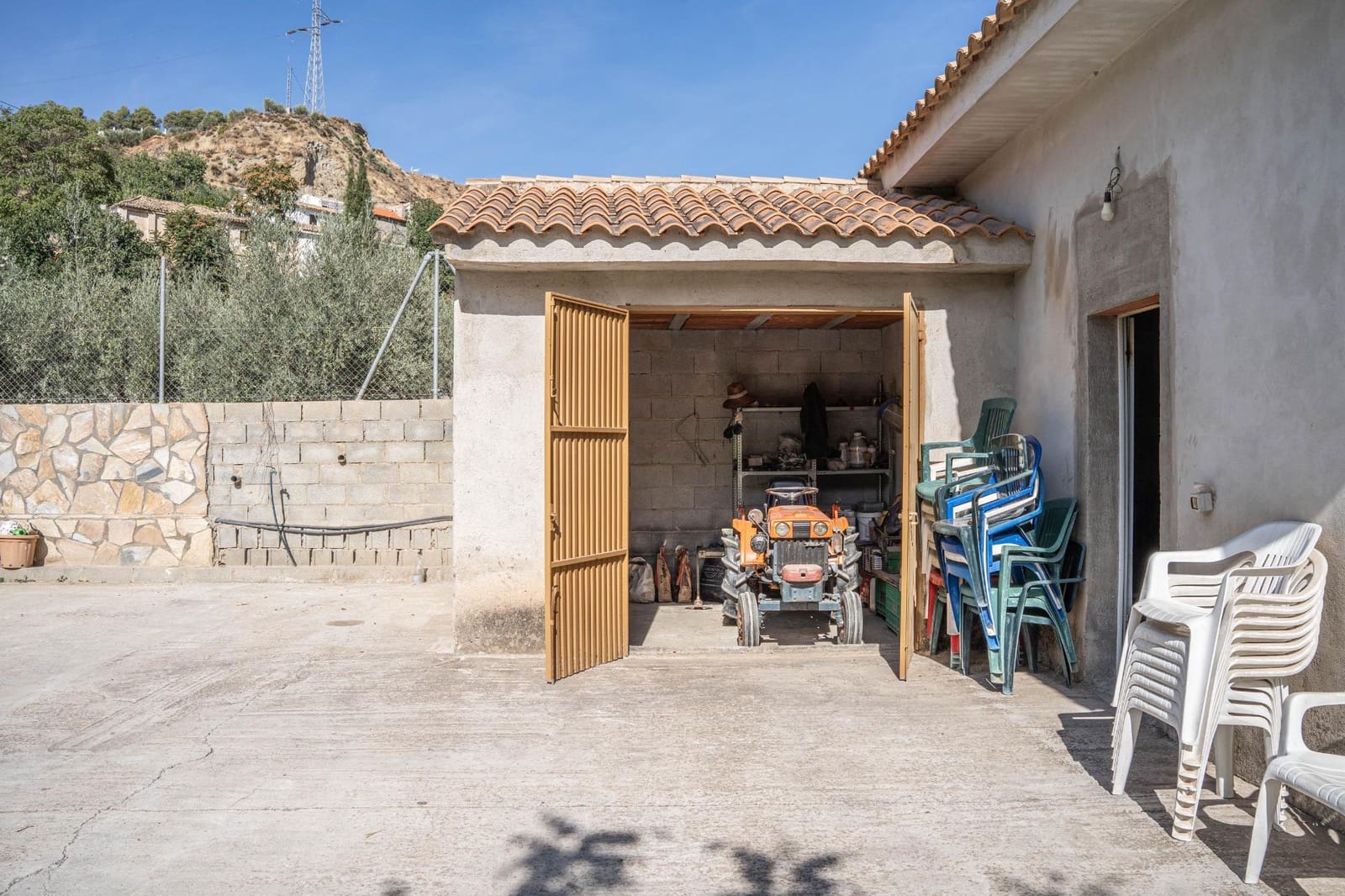 Quinta/Casa Rural para venda em Huetor Vega com piscina - 230 000 € (Ref: 9026674)