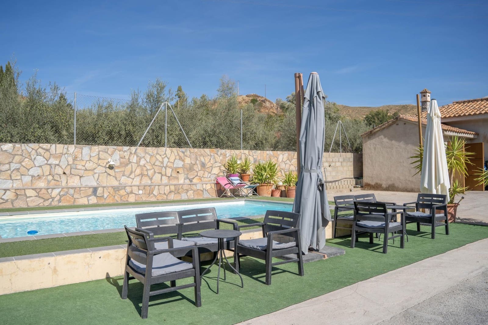 Quinta/Casa Rural para venda em Huetor Vega com piscina - 230 000 € (Ref: 9026674)