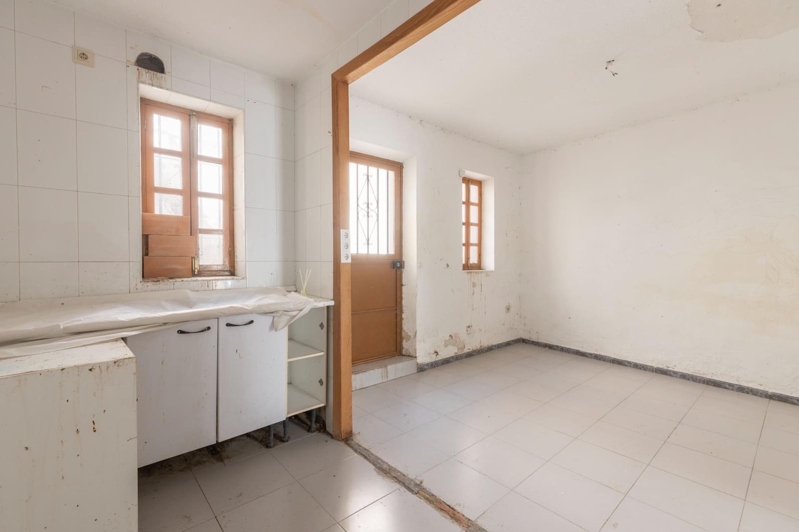 3 soveværelse Byhus til salg i Alhendin med garage - € 115.000 (Ref: 9029485)