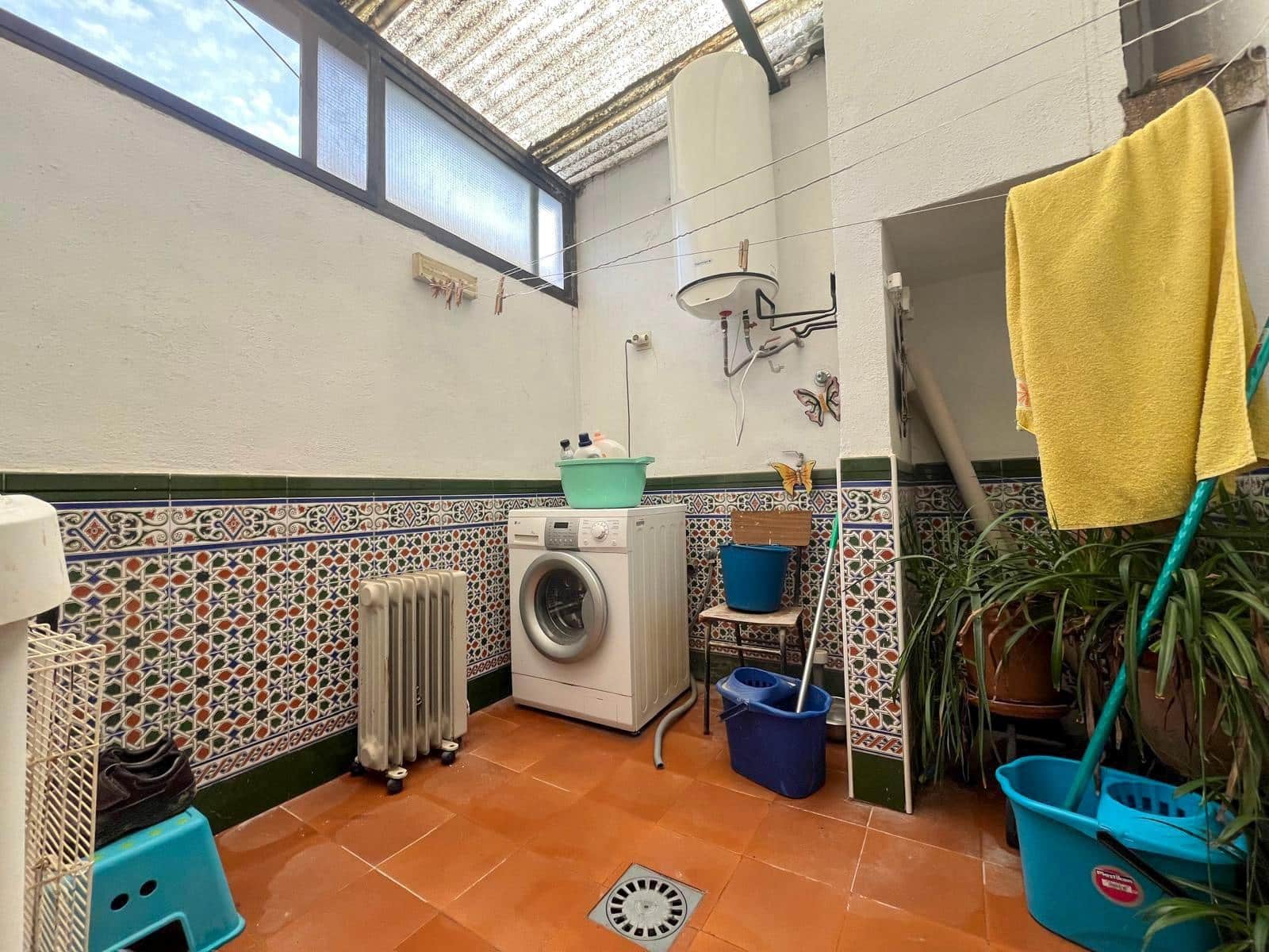 3 soveværelse Erhverv til salg i Cozvijar - € 450.000 (Ref: 9062290)